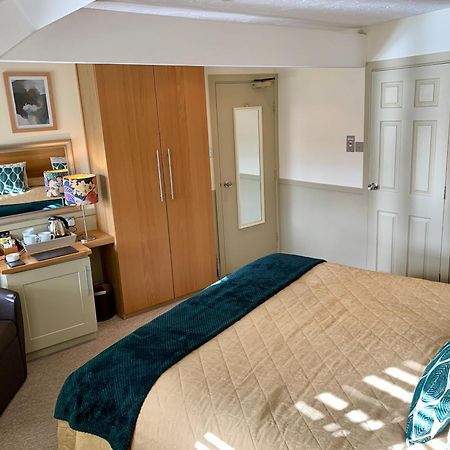 Hotel The Coach House Brecon Esterno foto