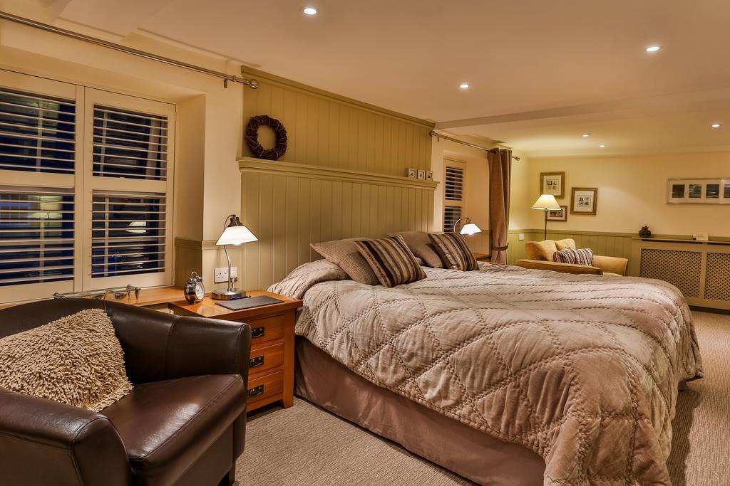 Hotel The Coach House Brecon Esterno foto